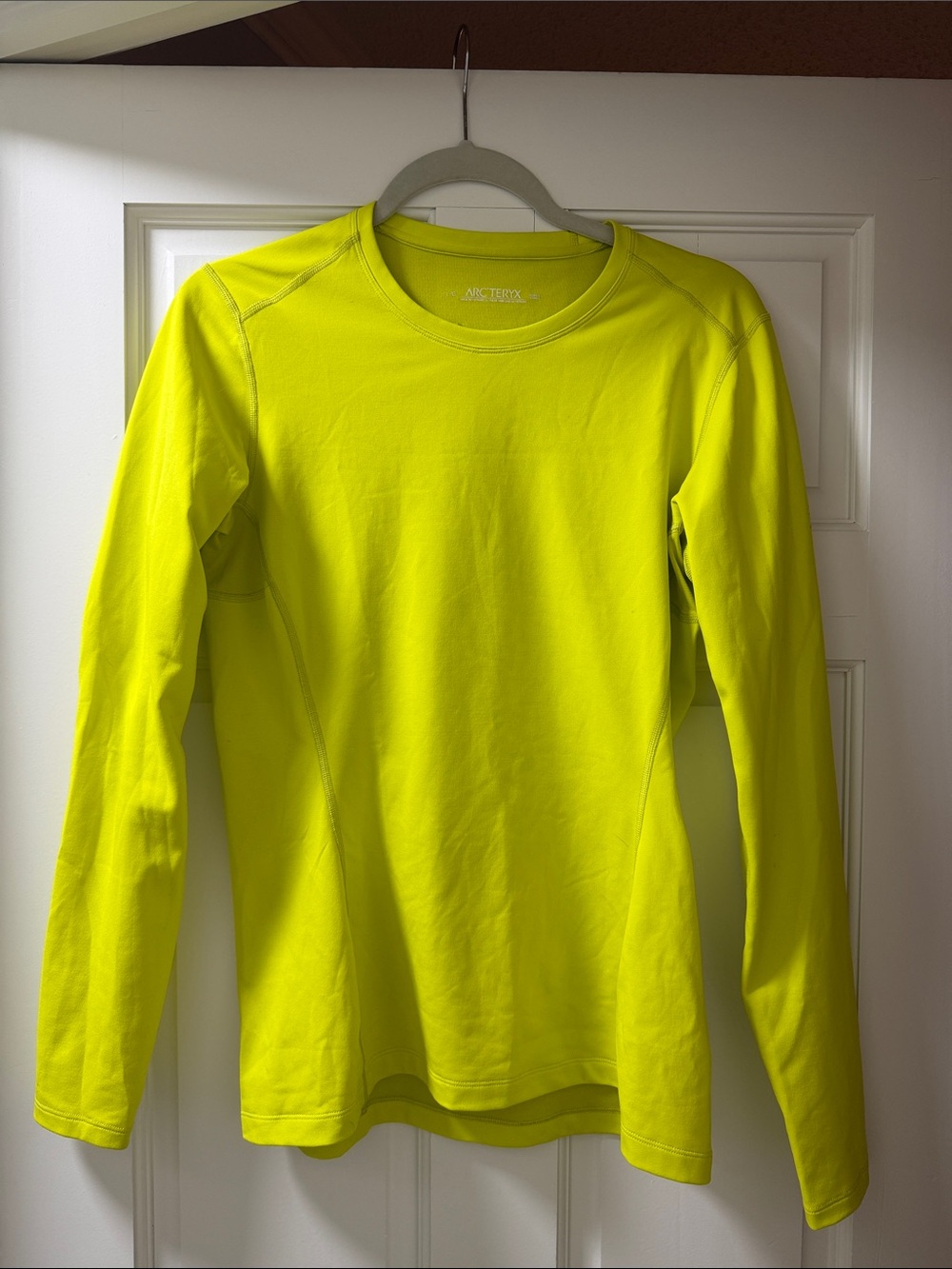 Women’s Arcteryx long sleeve